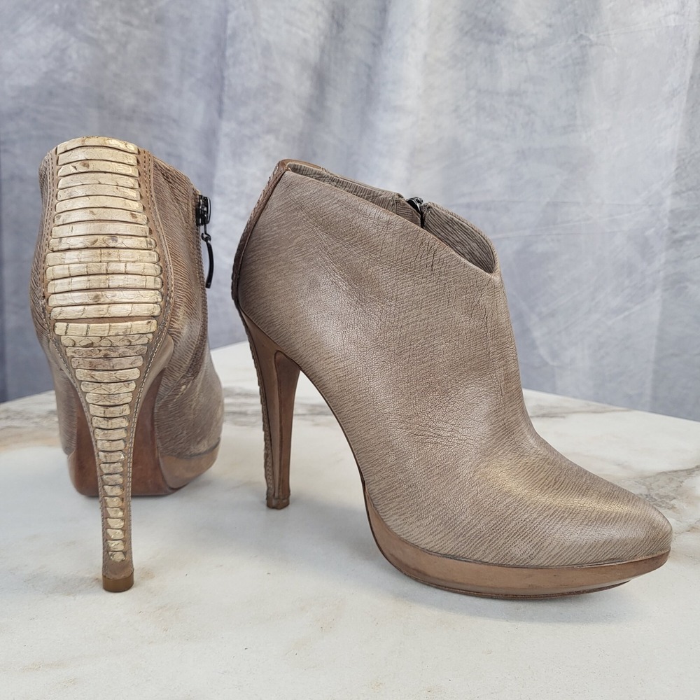 $585 Alexandre Birman Fox Genuine Leather Stiletto Booties Women's 37 Side Zip